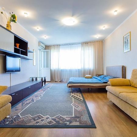 Apartments On Darnitsa Kyjev Pokoj fotografie